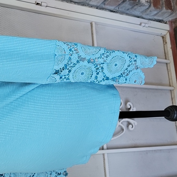KANCYSTORE long sleeve, aqua blue top. Size S. NWT - Picture 4 of 5